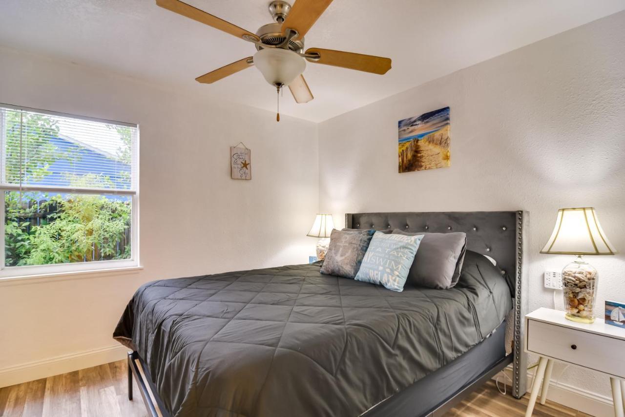 Pet-Friendly Gulfport Home Walkable Location! St. Petersburg Esterno foto